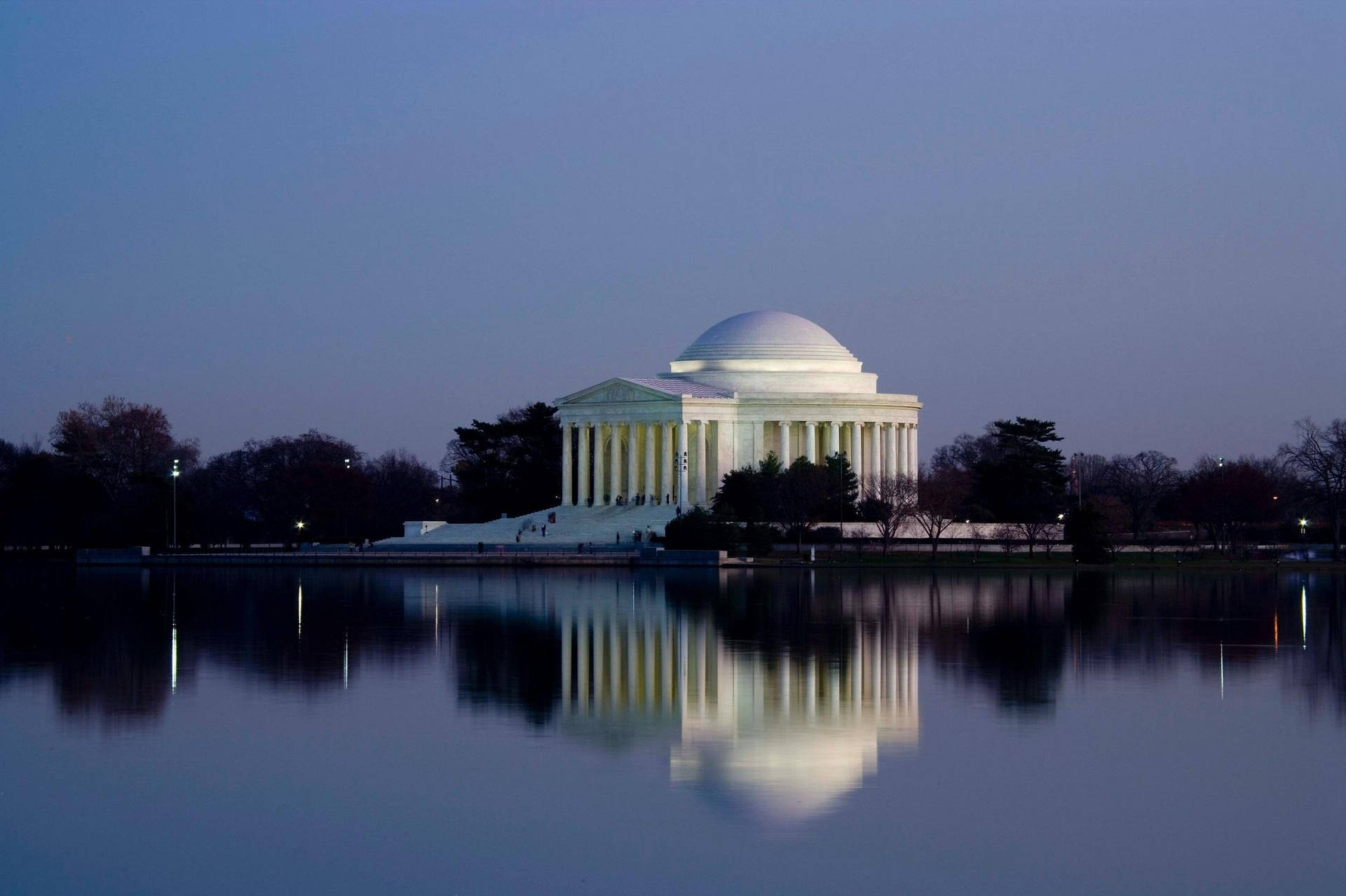 Jefferson Memorial Tidal Basin At Dusk