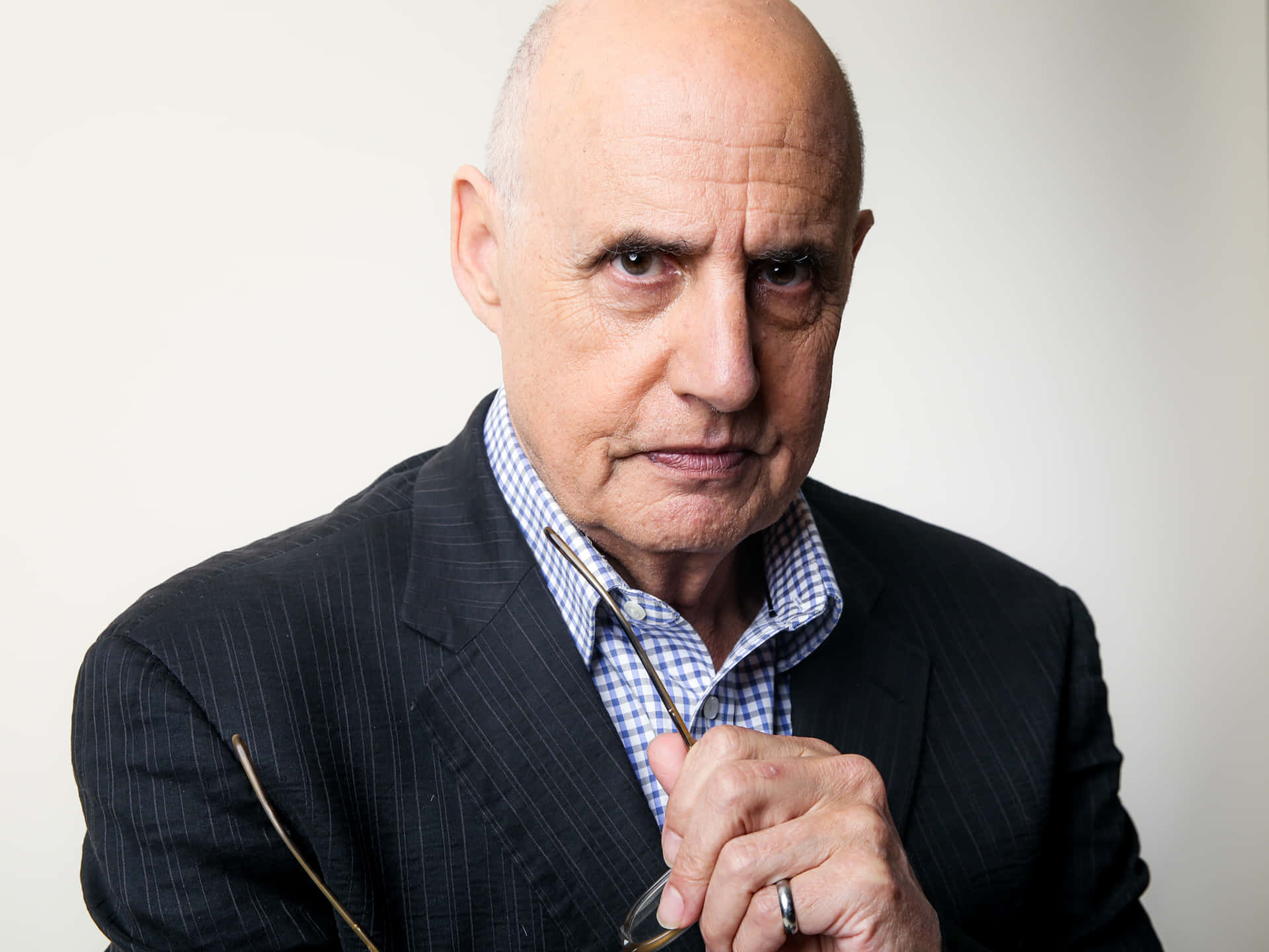 Jeffrey Tambor, Actor From Arrested Development Background