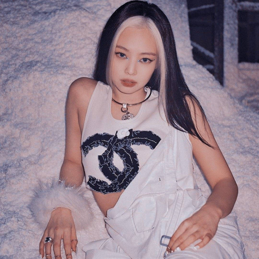 Jennie Kim On Sexy Chanel Croptop