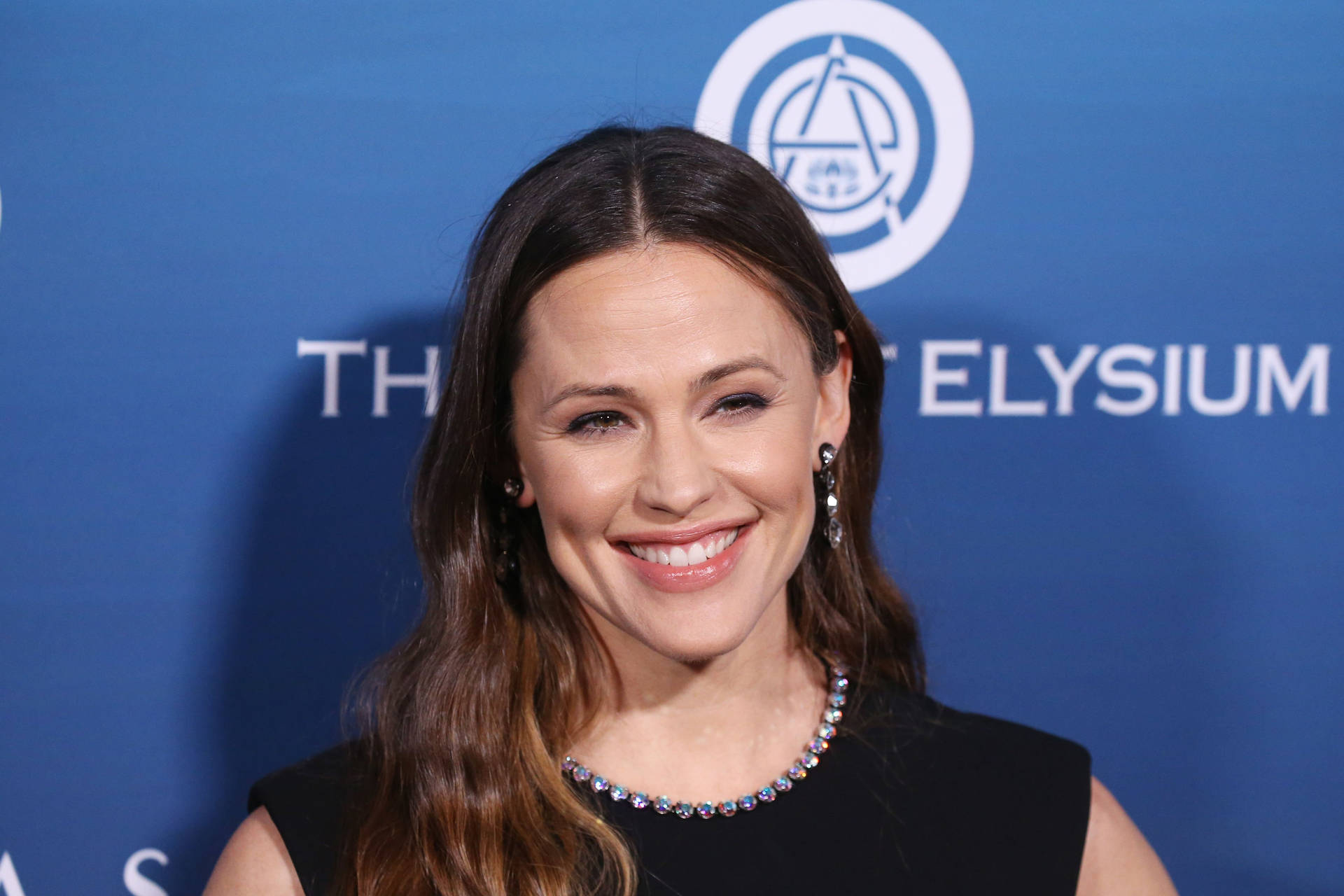 Jennifer Garner At The Art Of Elysium Background