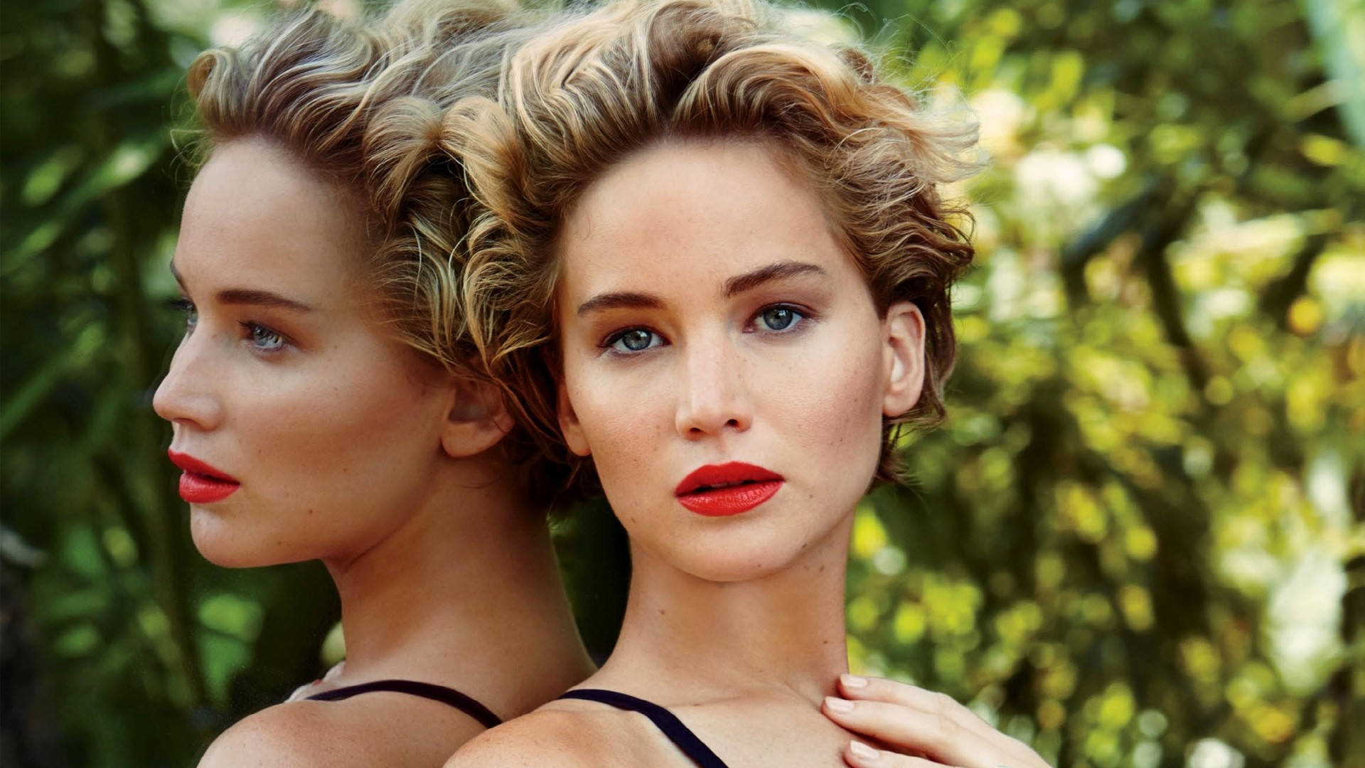Jennifer Lawrence Eye Catching Red Lipstick Background