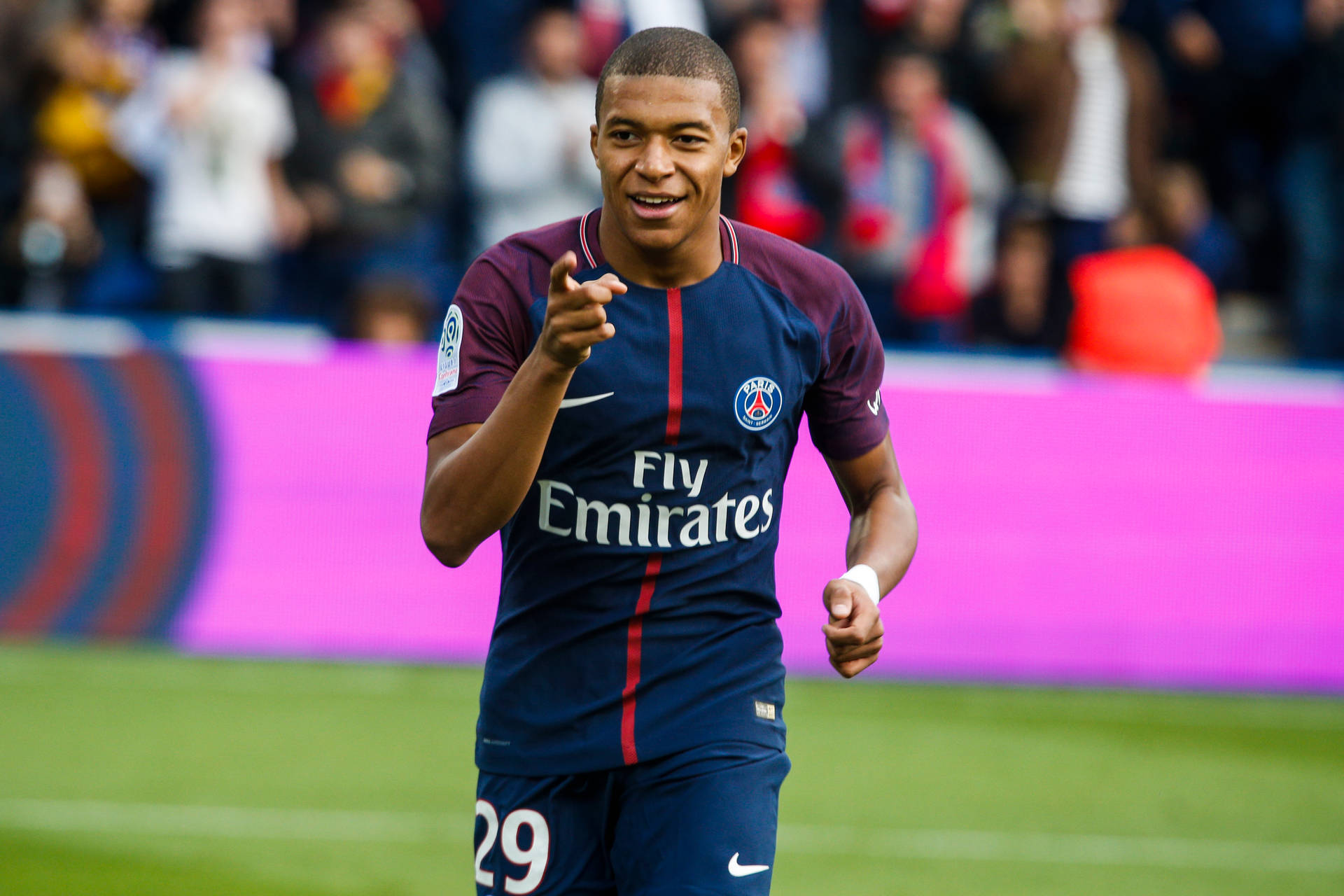 Jersey Number 29 Kylian Mbappe Background