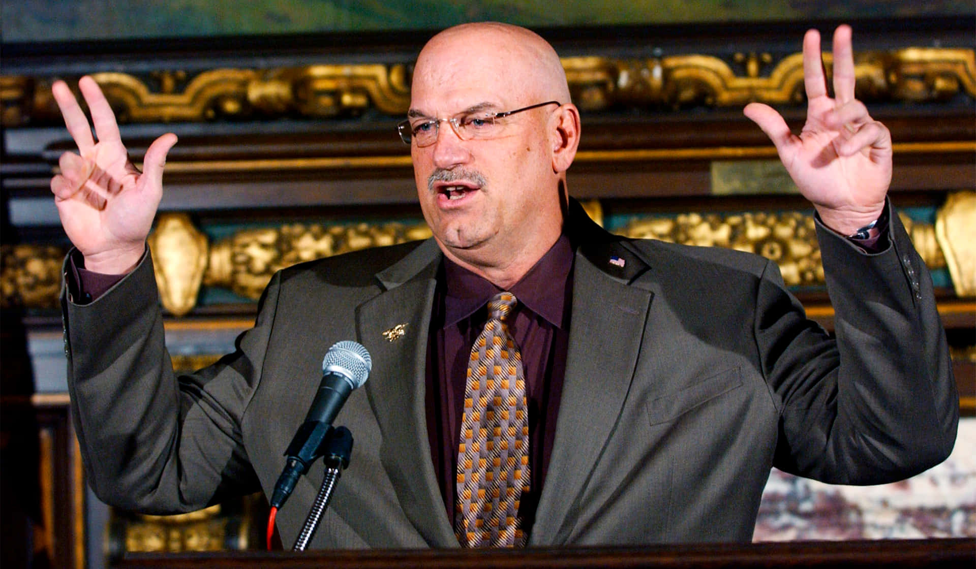 Jesse Ventura - The Brooklyn Park Ex-mayor Background