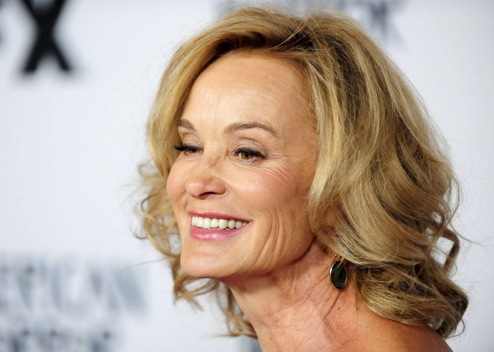 Jessica Lange Wonderful Smile Background