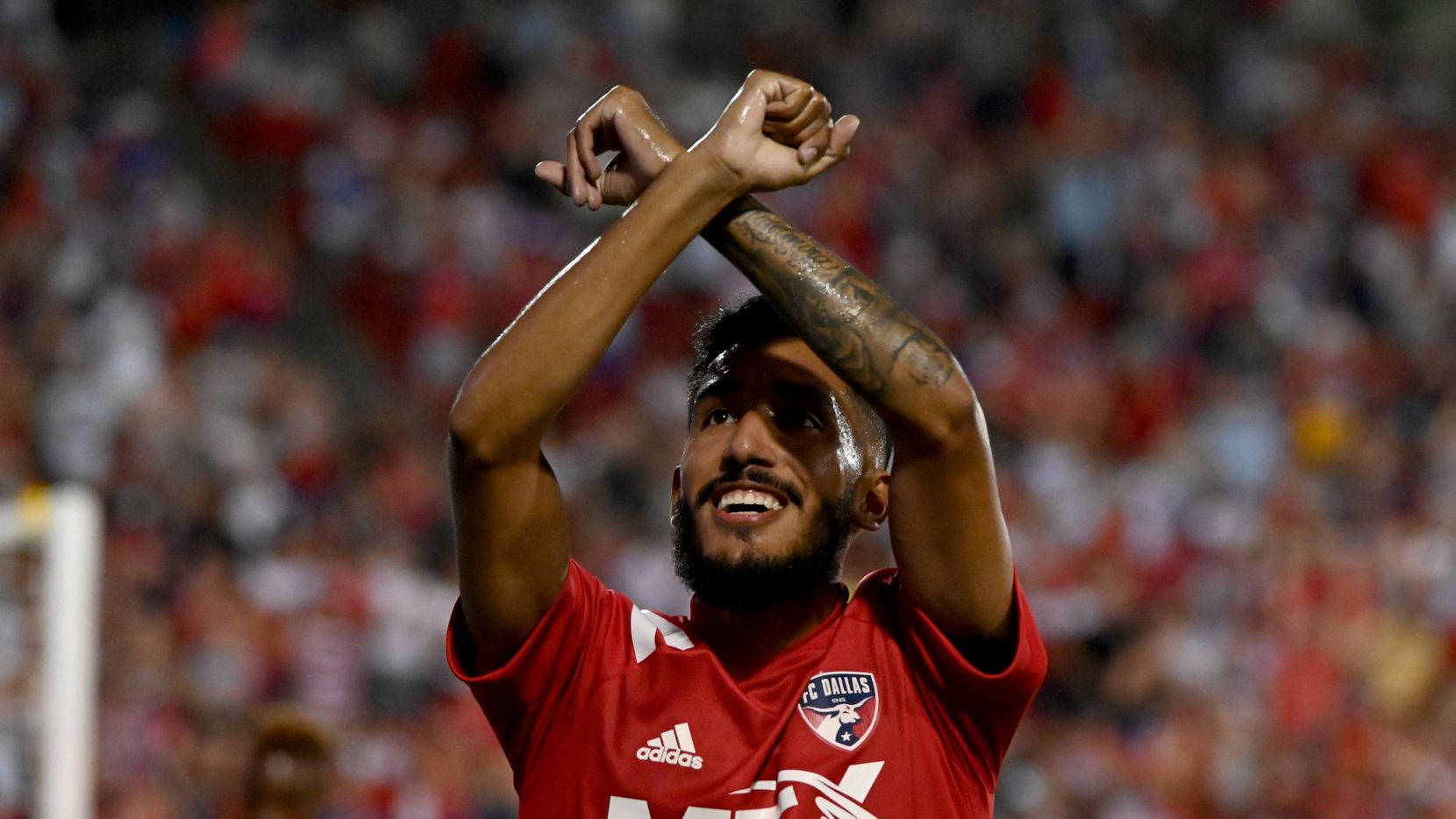 Jesus Ferreira Fc Dallas Fighting Background