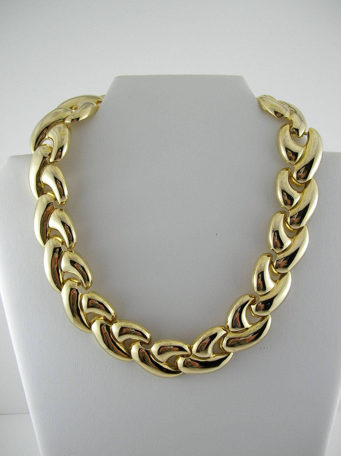 Jewelry Gold Chain Necklace Background