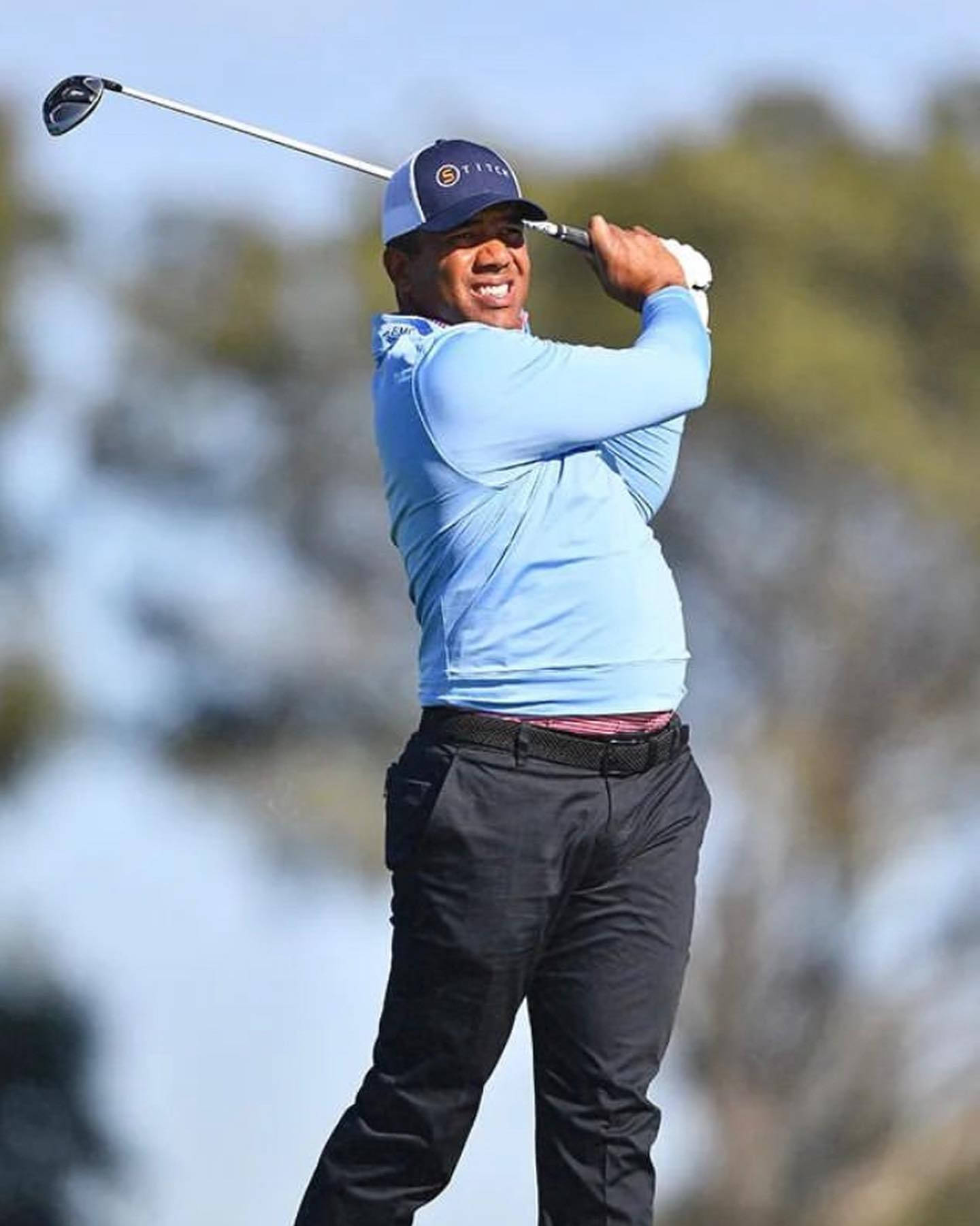 Jhonattan Vegas Bright Sunlight Background