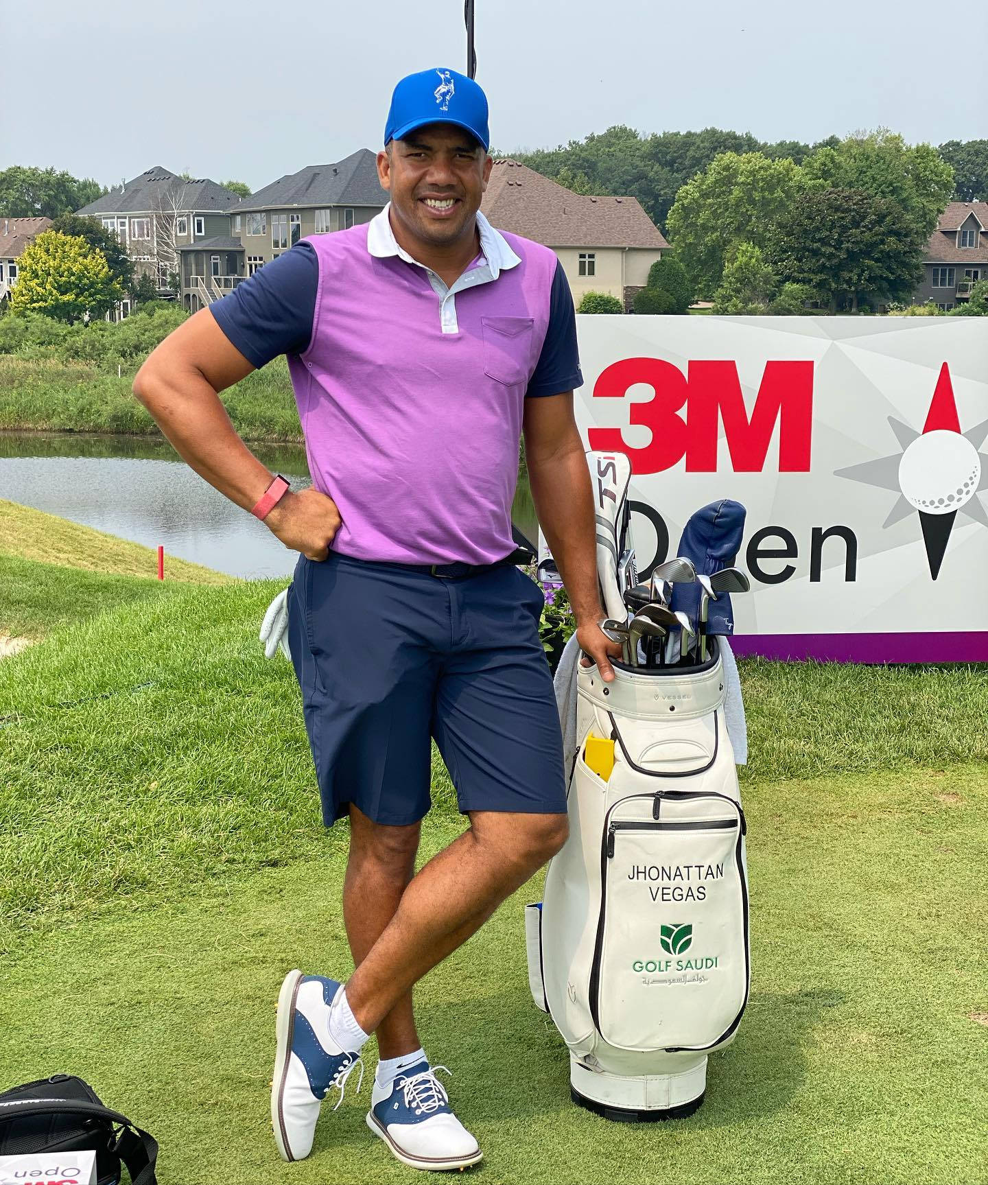 Jhonattan Vegas Standing On Golf Course Background