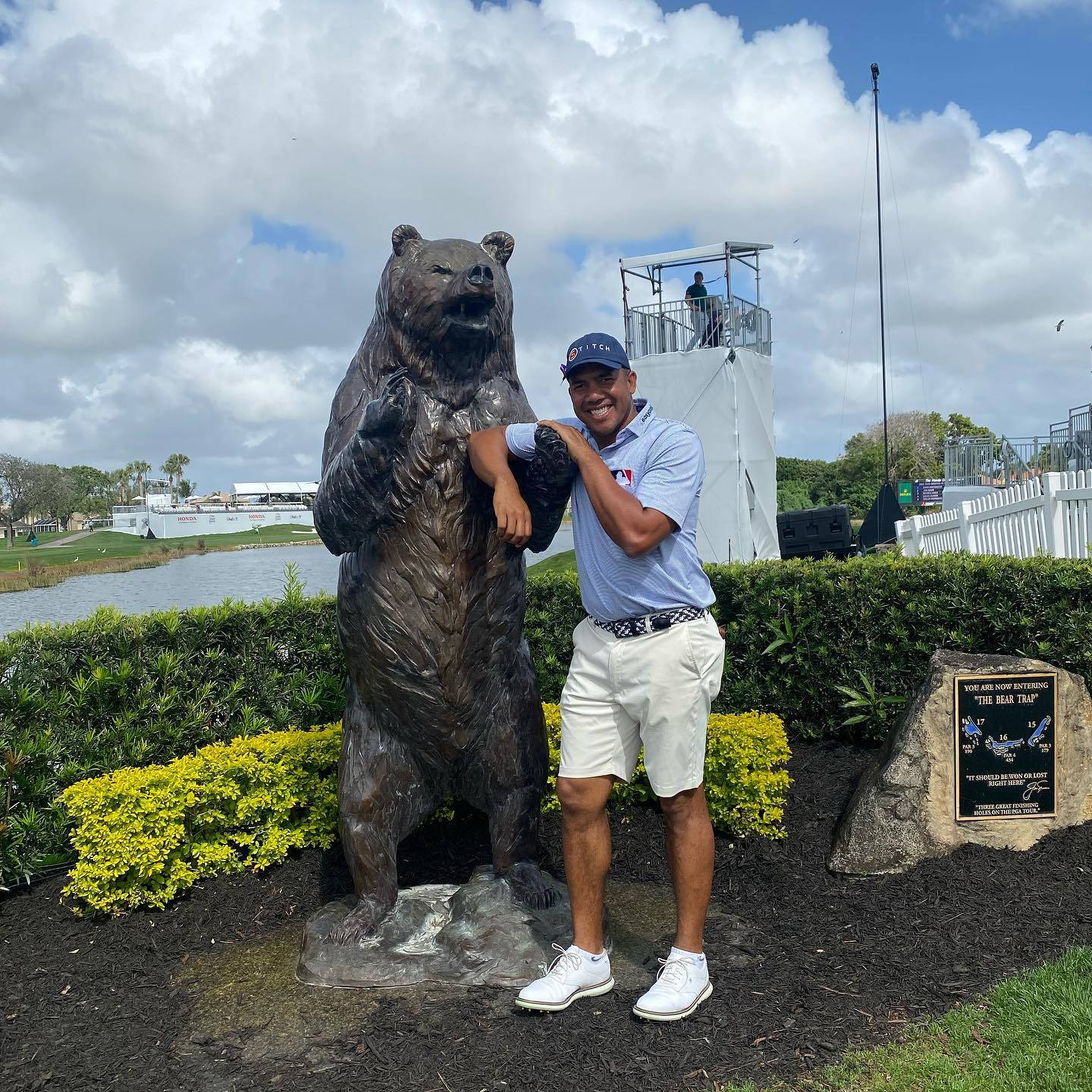 Jhonattan Vegas With Bear Statue Background