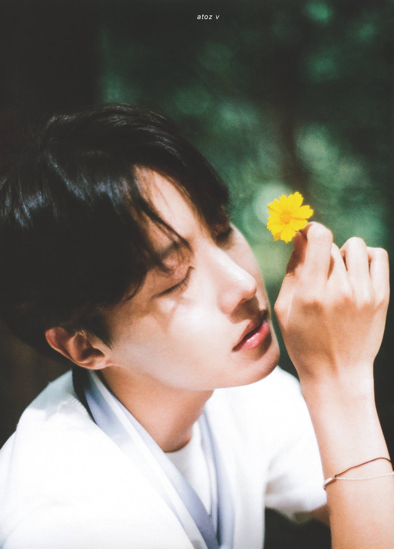 Jhope Cute Closed Eyes Pose Background