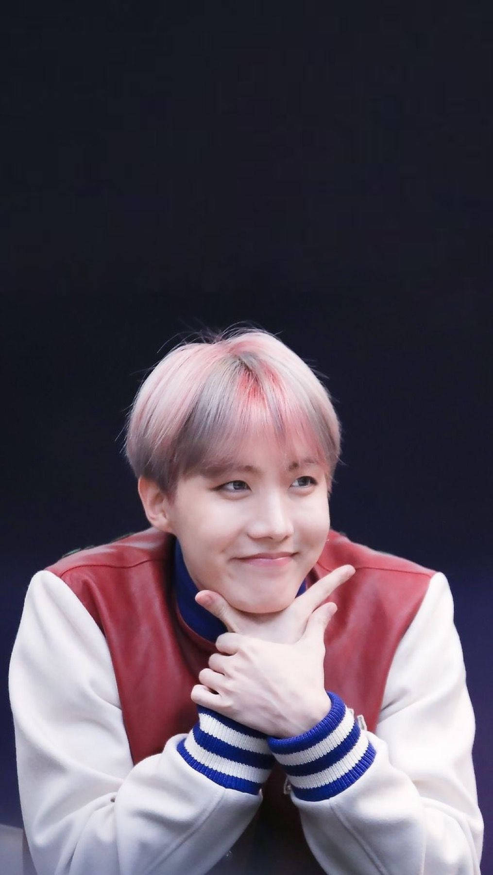 Jhope Cute Pose In Black Background Background