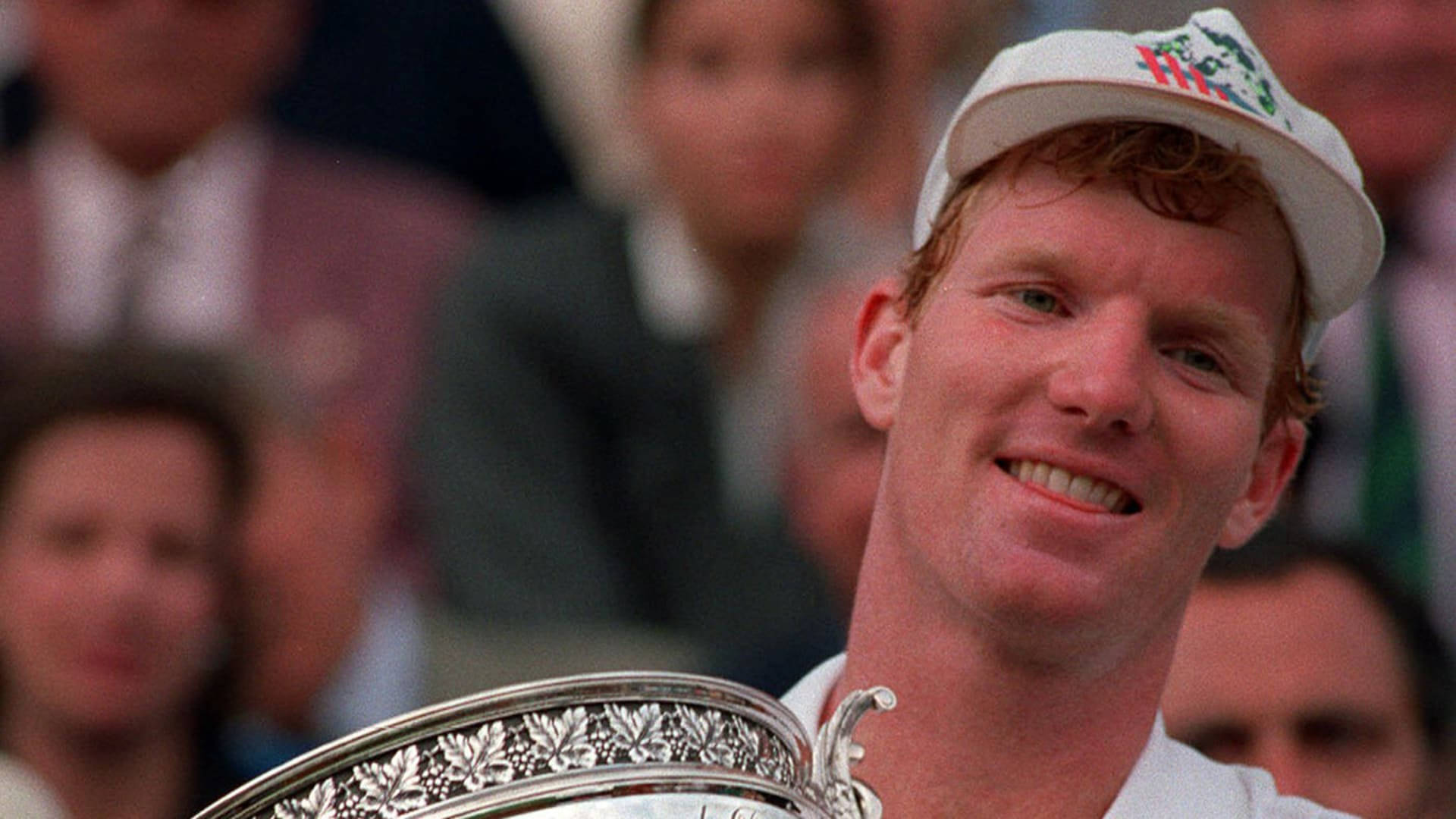 Jim Courier '92 French Open Background