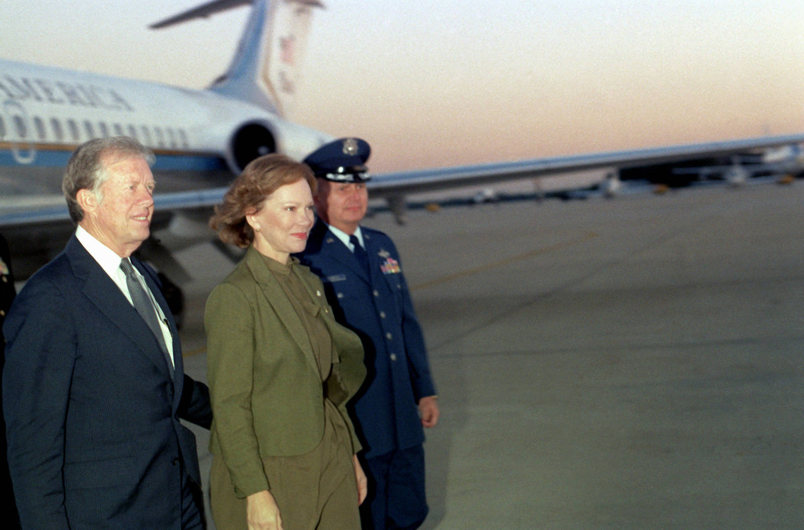 Jimmy Carter At The Airport Background