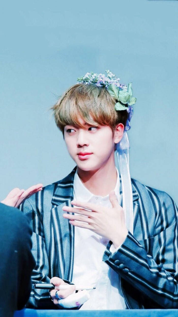 Jin Bts Cute Blonde Flower Crown Background