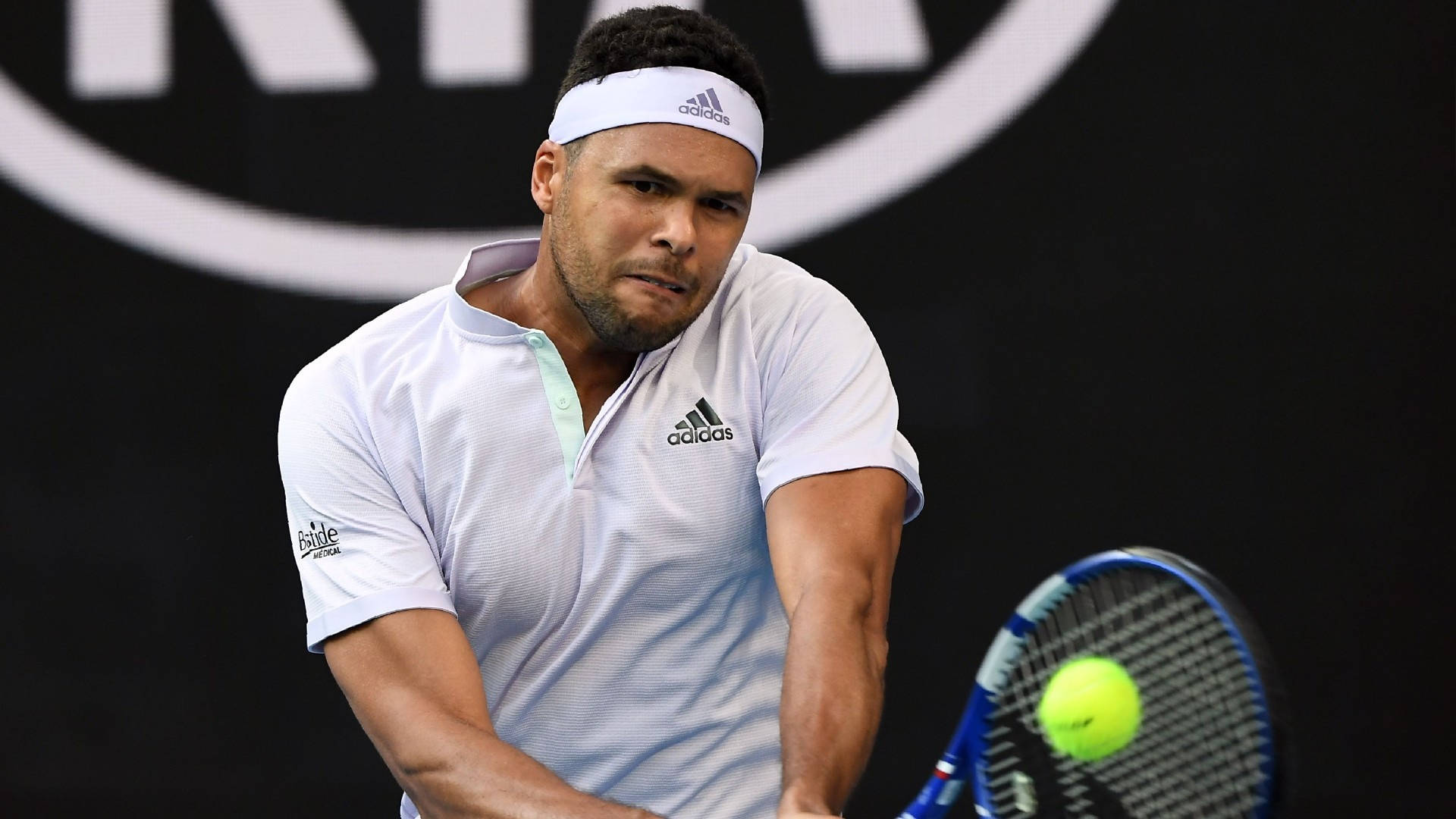 Jo-wilfried Tsonga Grimace During Match Background