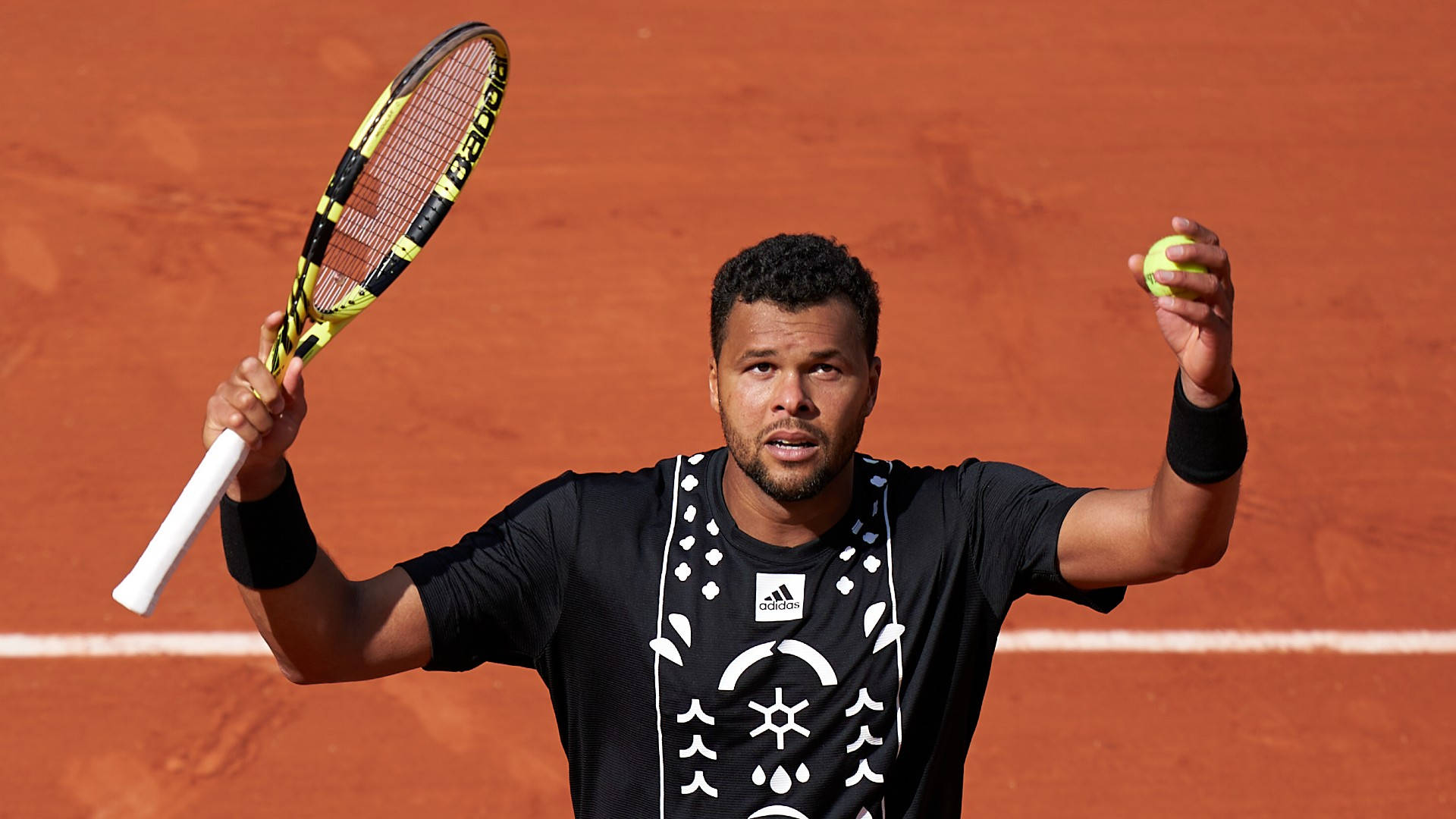 Jo-wilfried Tsonga In Action Background