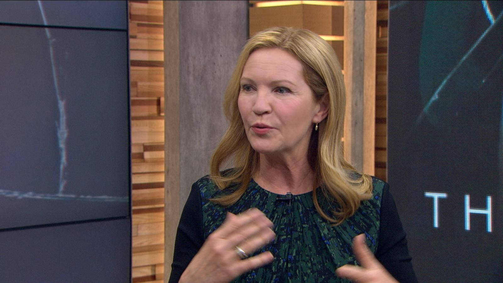 Joan Allen Talking Actress Background