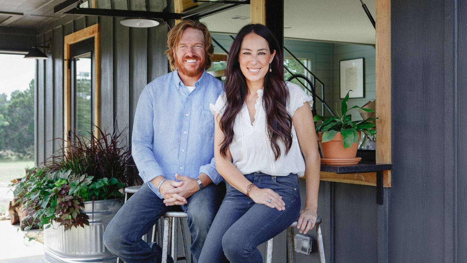 Joanna Gaines And Chip Gray House Background