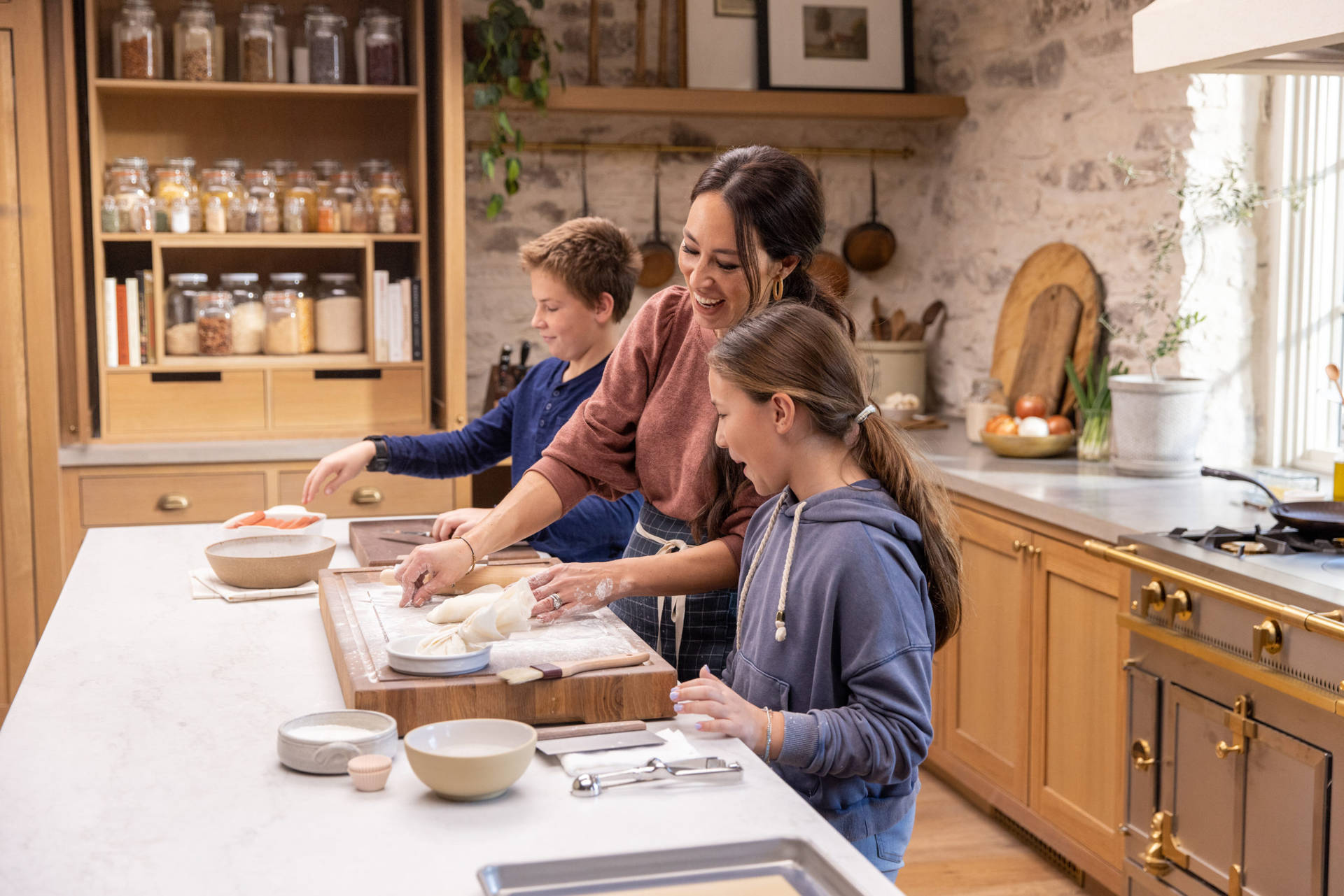 Joanna Gaines - Preserving Traditions With Family Cooking Session Background