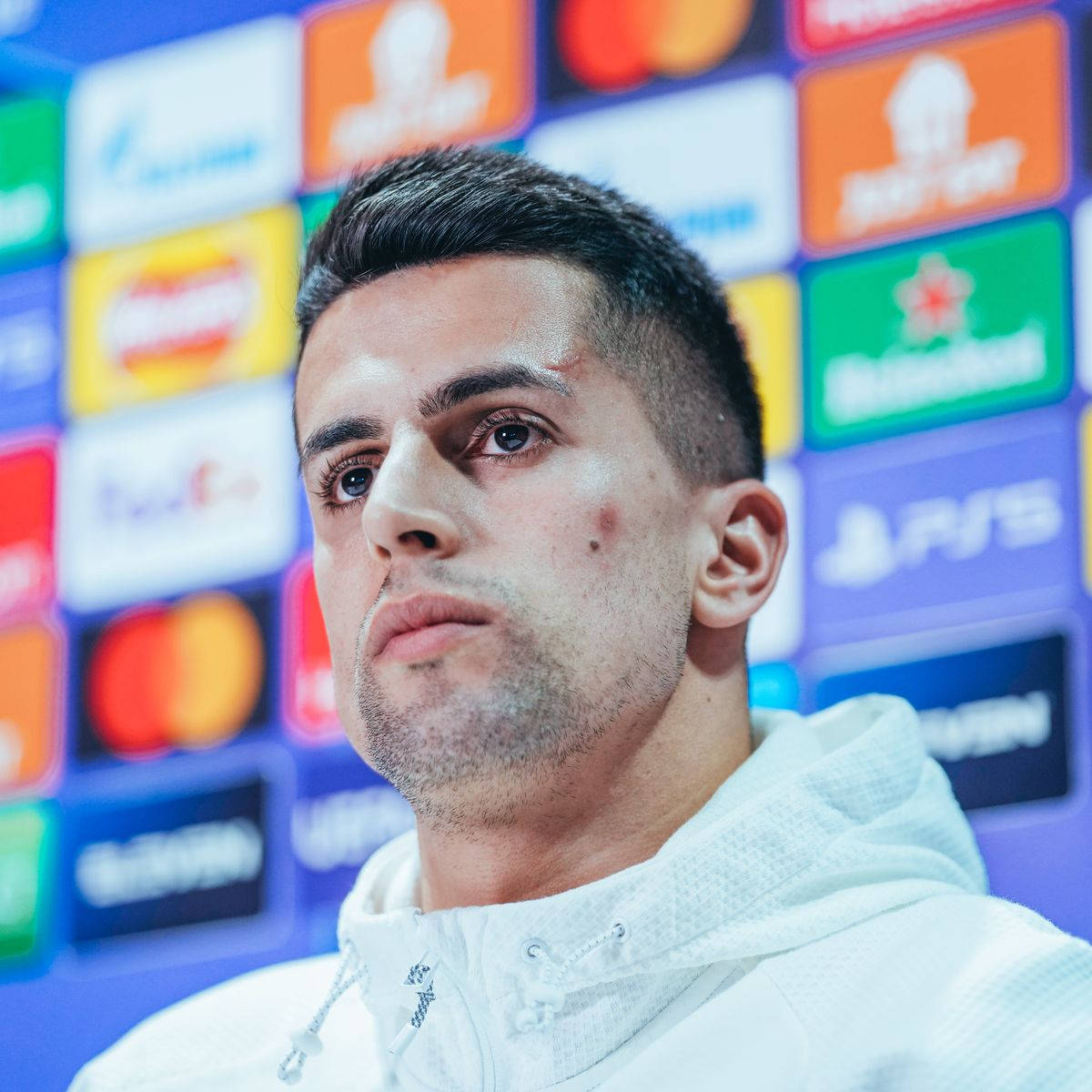 Joao Cancelo Bruised