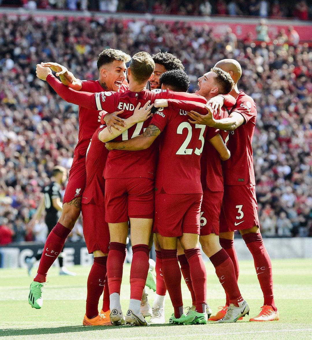 Joe Gomez Liverpool Fc Group Hug