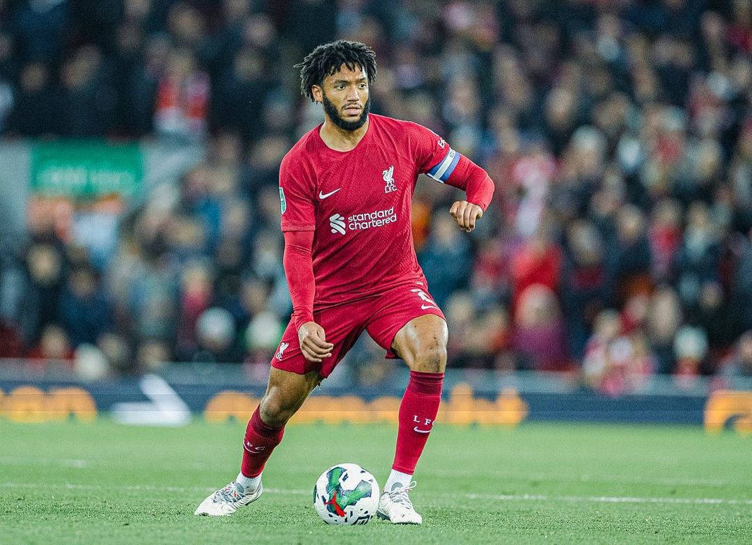 Joe Gomez On The Field Full Body Background