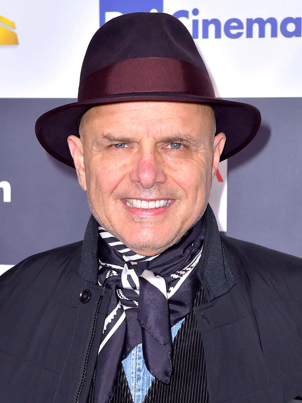 Joe Pantoliano 1200 X 1600 Background