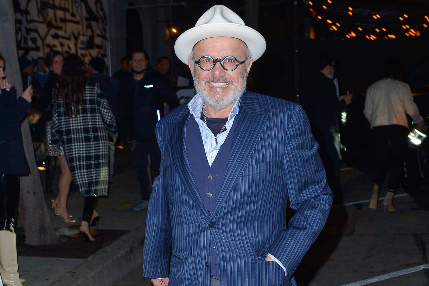 Joe Pantoliano Background