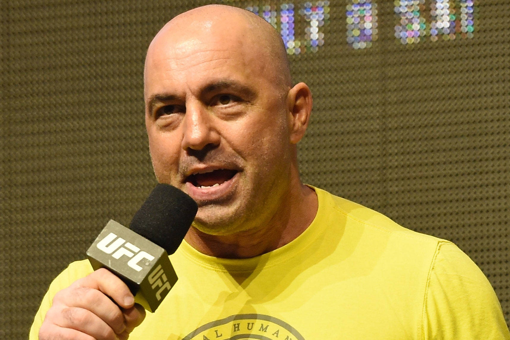 Joe Rogan Hosting Ufc Weigh-in