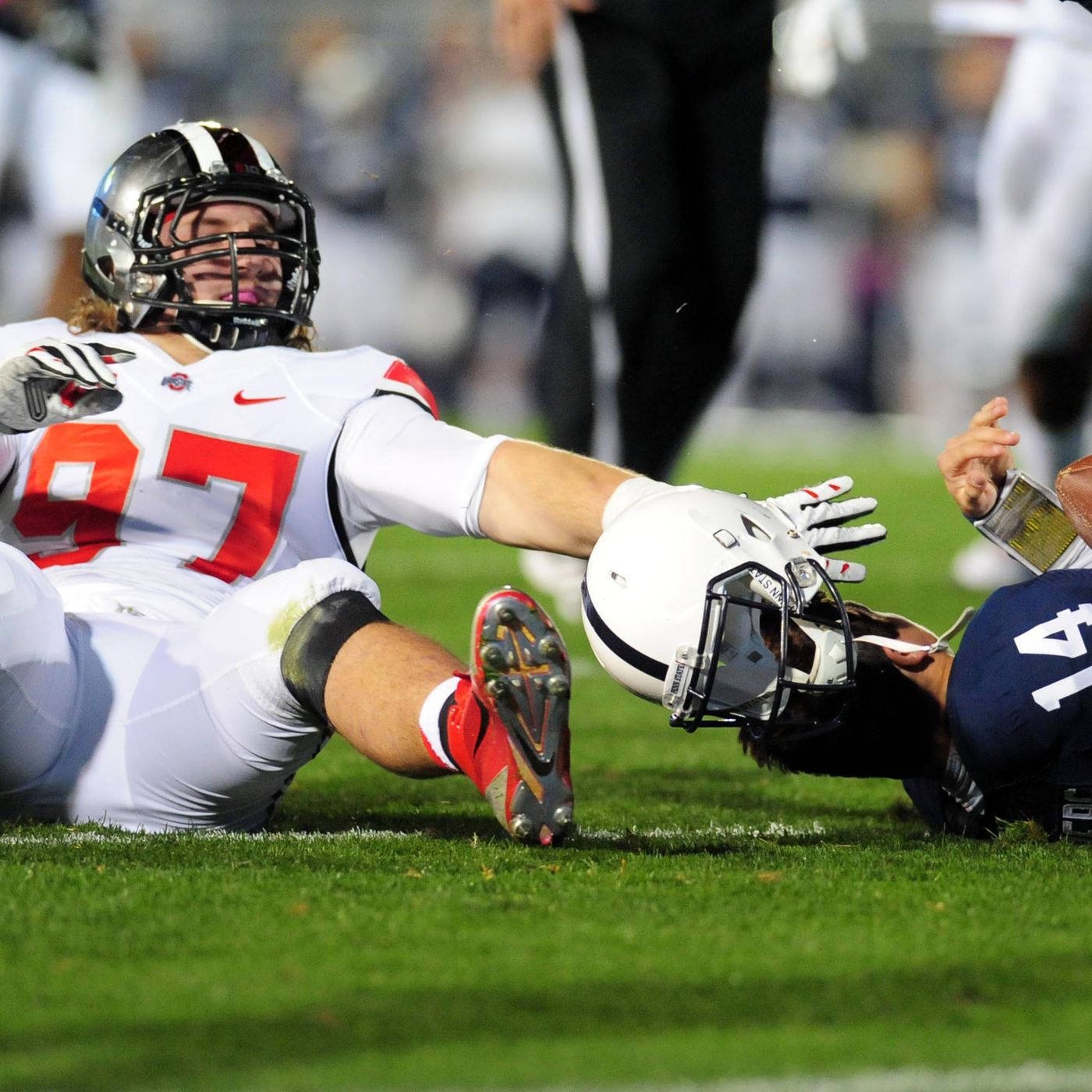 Joey Bosa Linebacker For Los Angeles Chargers Background