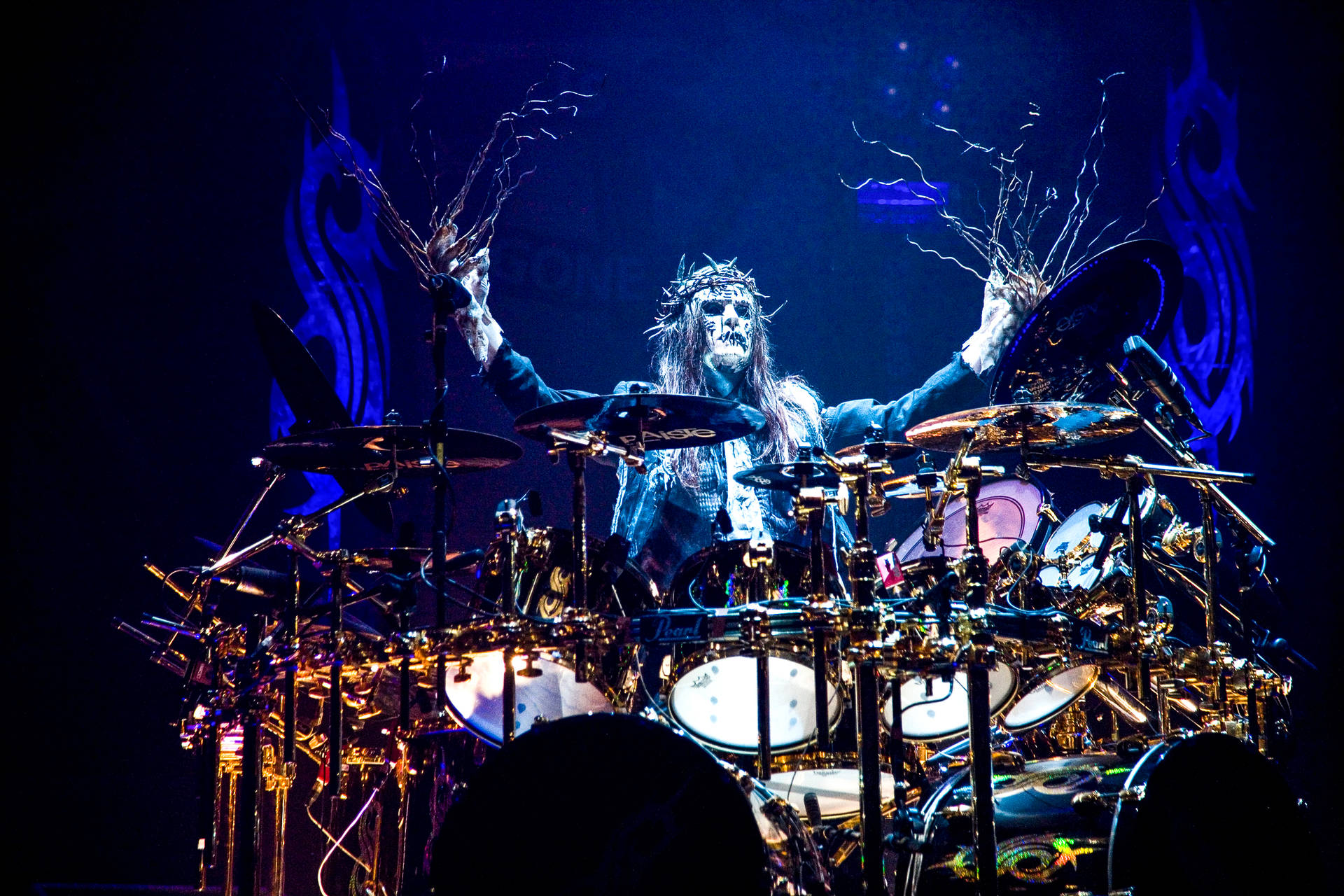 Joey Jordison Drum Set Background