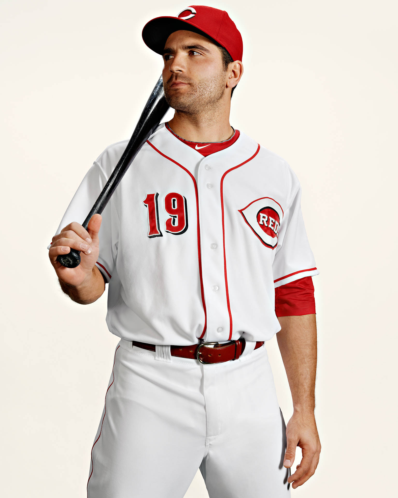 Joey Votto Bat Resting On Shoulder Background