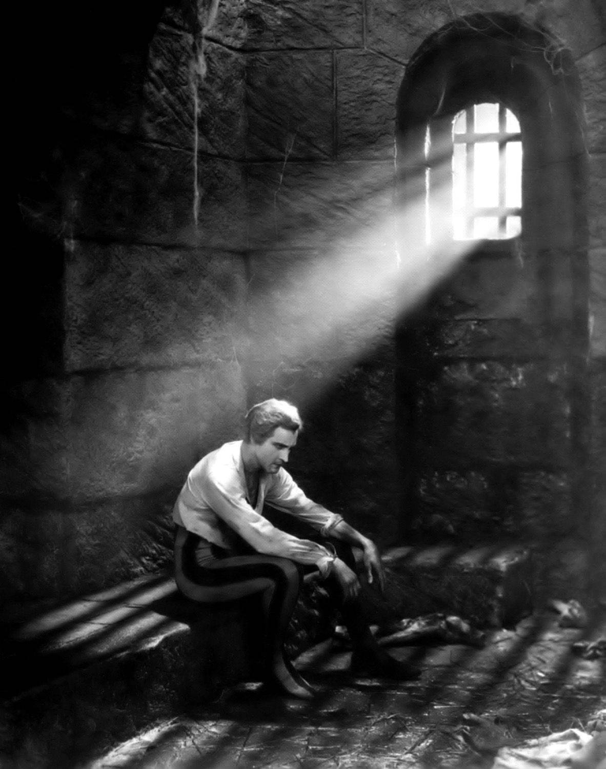 John Barrymore Hamlet Prison Scene Background