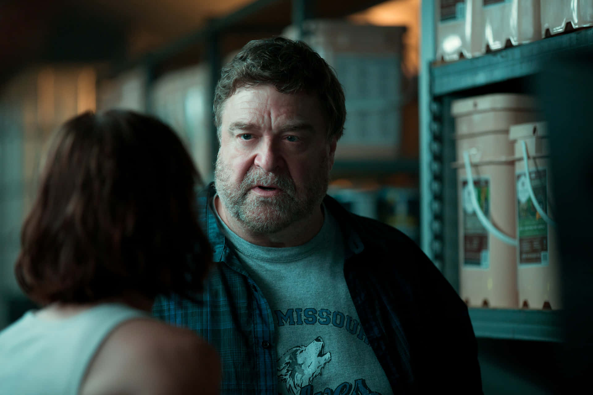John Goodman Posing For A Portrait Background