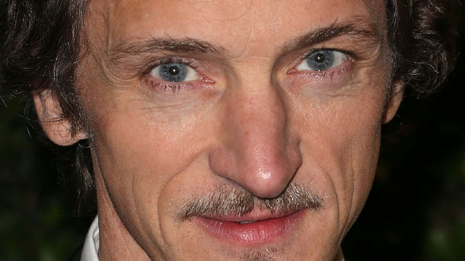 John Hawkes Posing At A Photoshoot Background