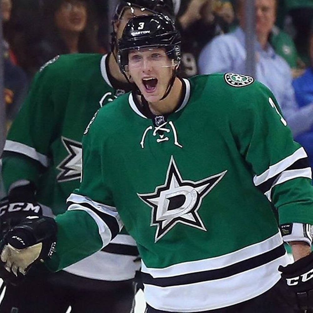 John Klingberg Happy Photo Background