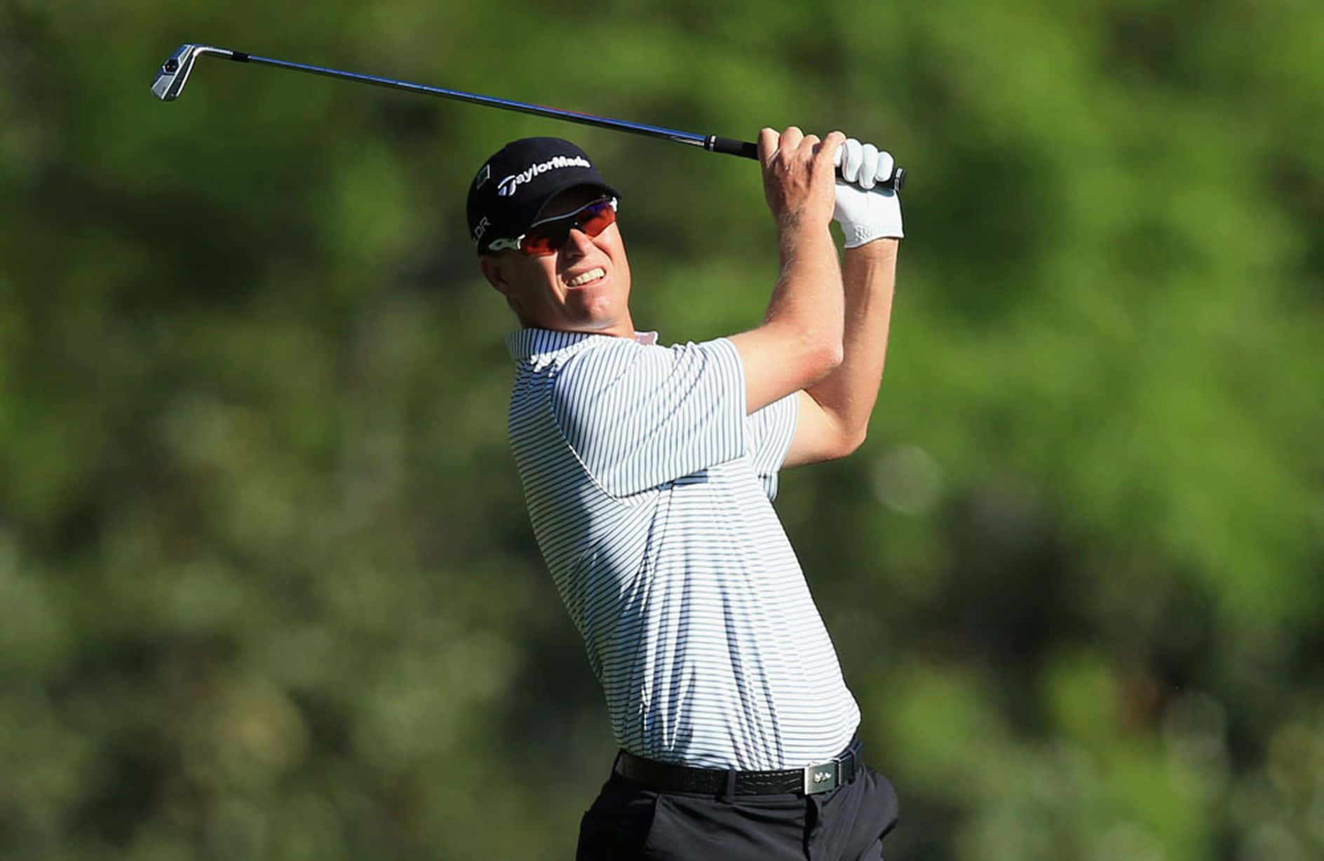 John Senden High Follow-through Position Background