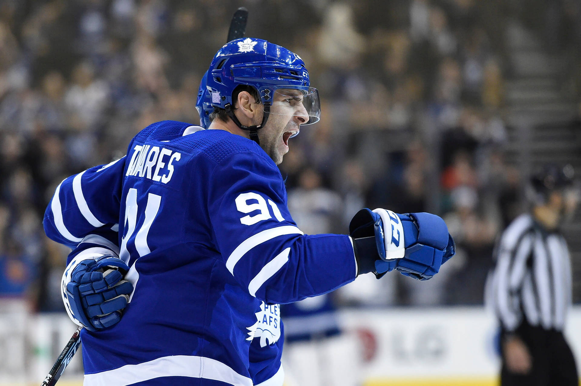 John Tavares Hyped Toronto Maple Leafs Background