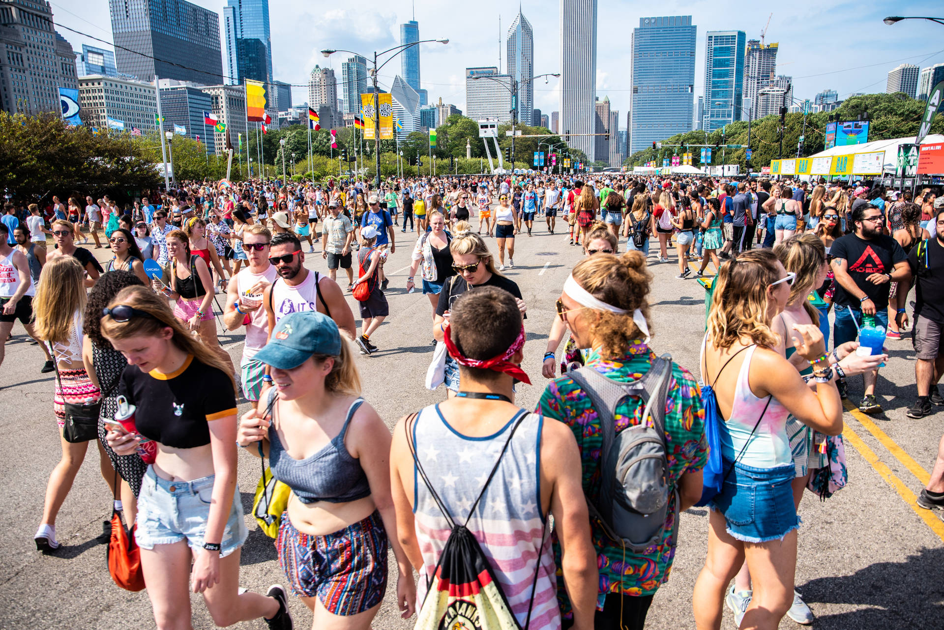 Join In On The Fun And Excitement At Lollapalooza Music Festival! Background