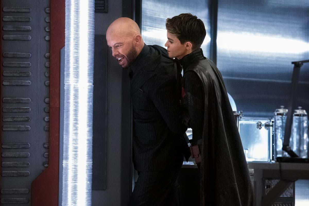 Jon Cryer Making A Joke On The Set Of Abc's 'two And A Half Men' Background