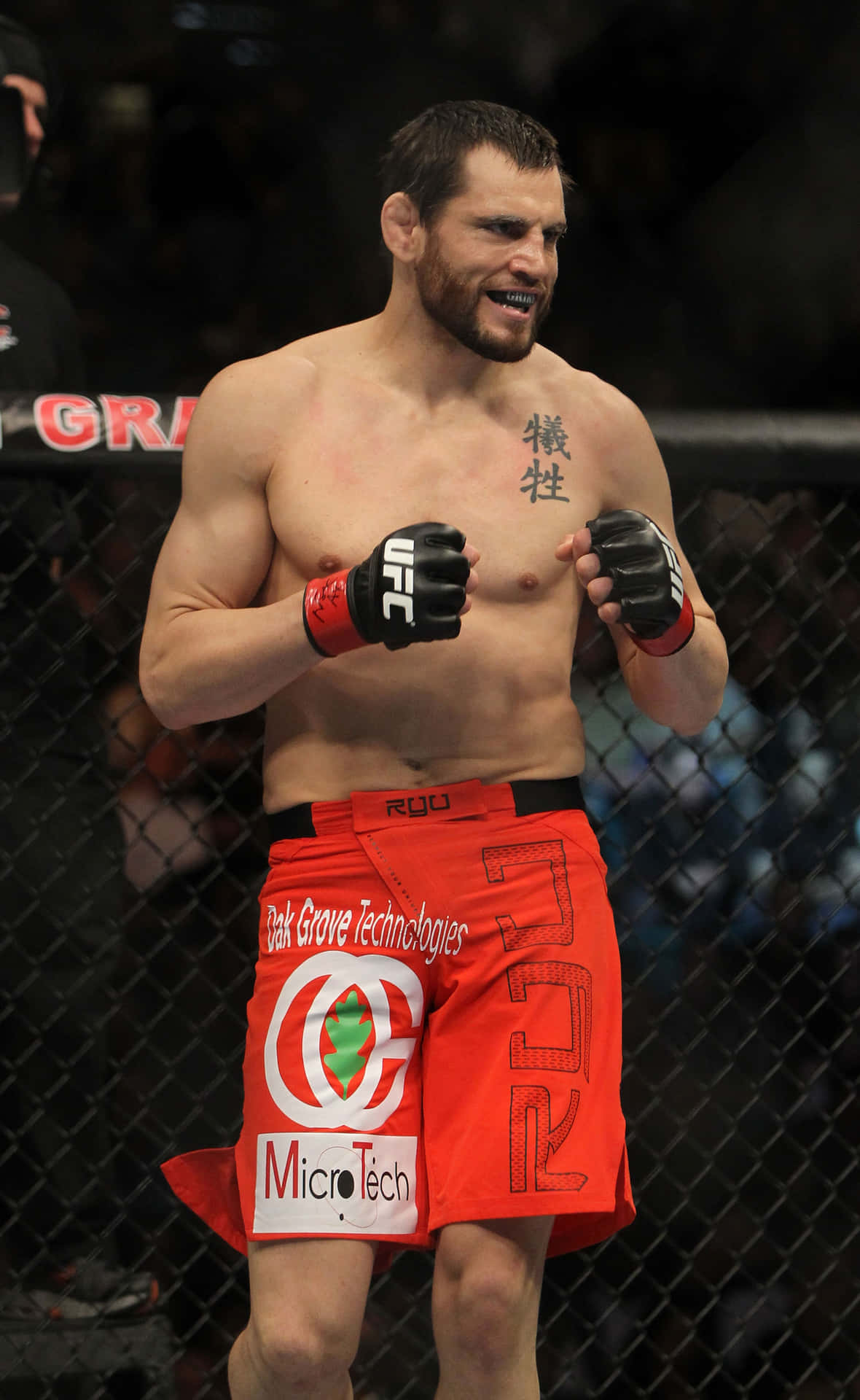 Jon Fitch Standing Octagon Ufc 141