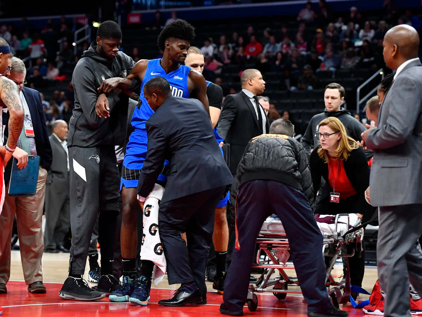 Jonathan Isaac Recovering From A Knee Injury Background