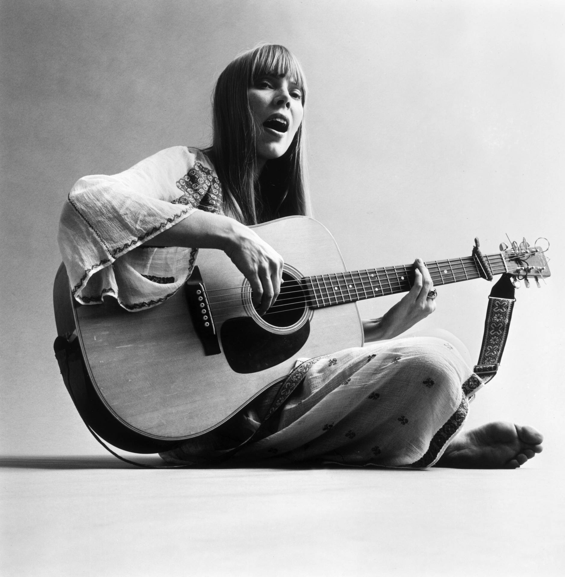 Joni Mitchell Classic Folk Singer