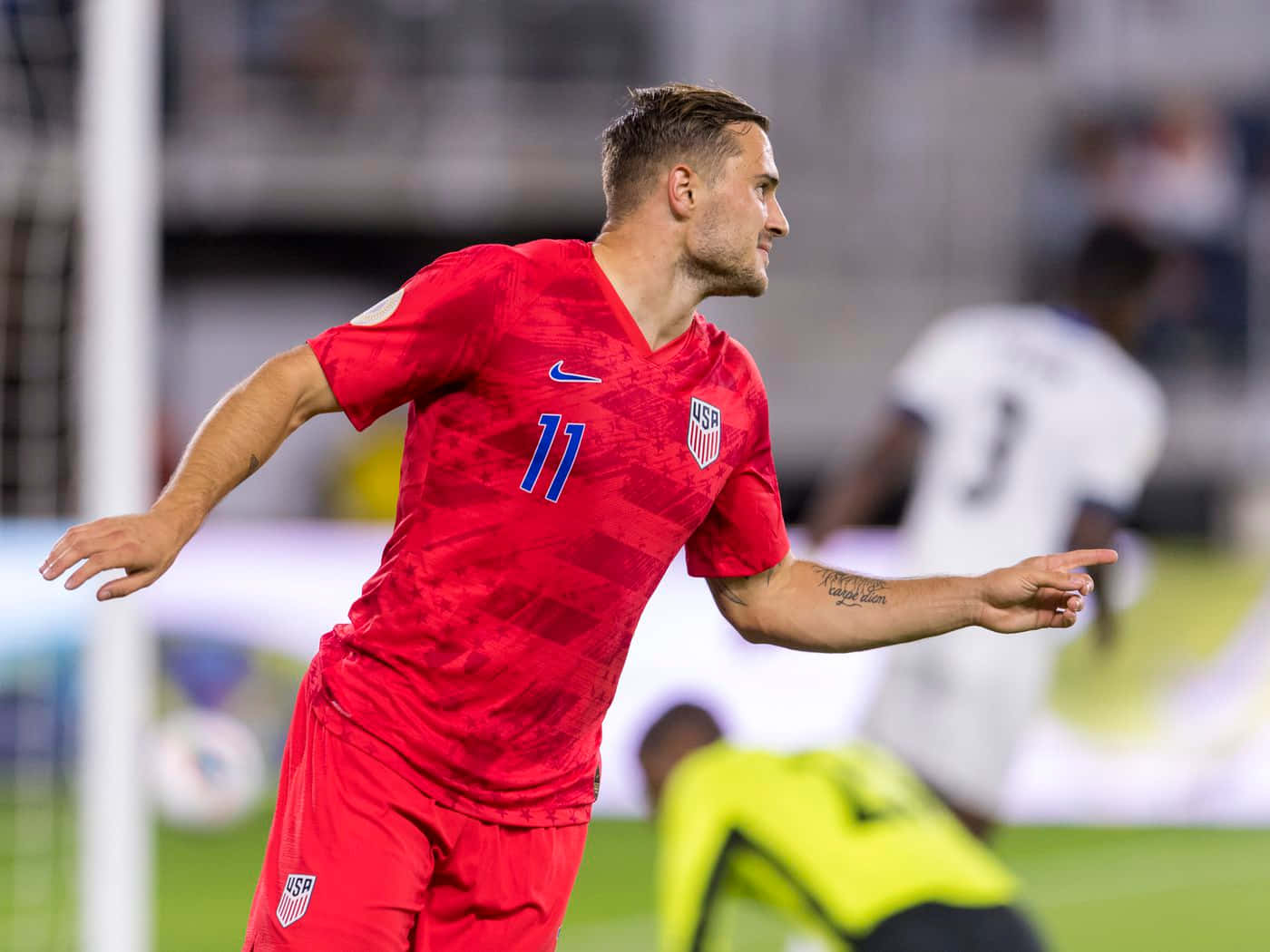 Jordan Morris In Action At The 2019 Usmnt Gold Cup Finals Background