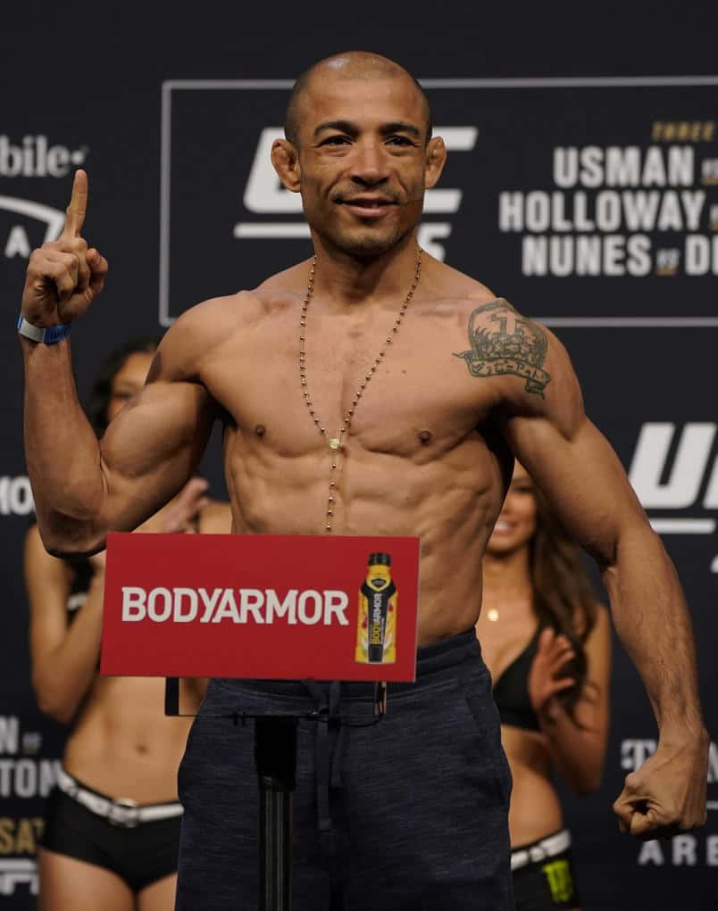 Jose Aldo Posing