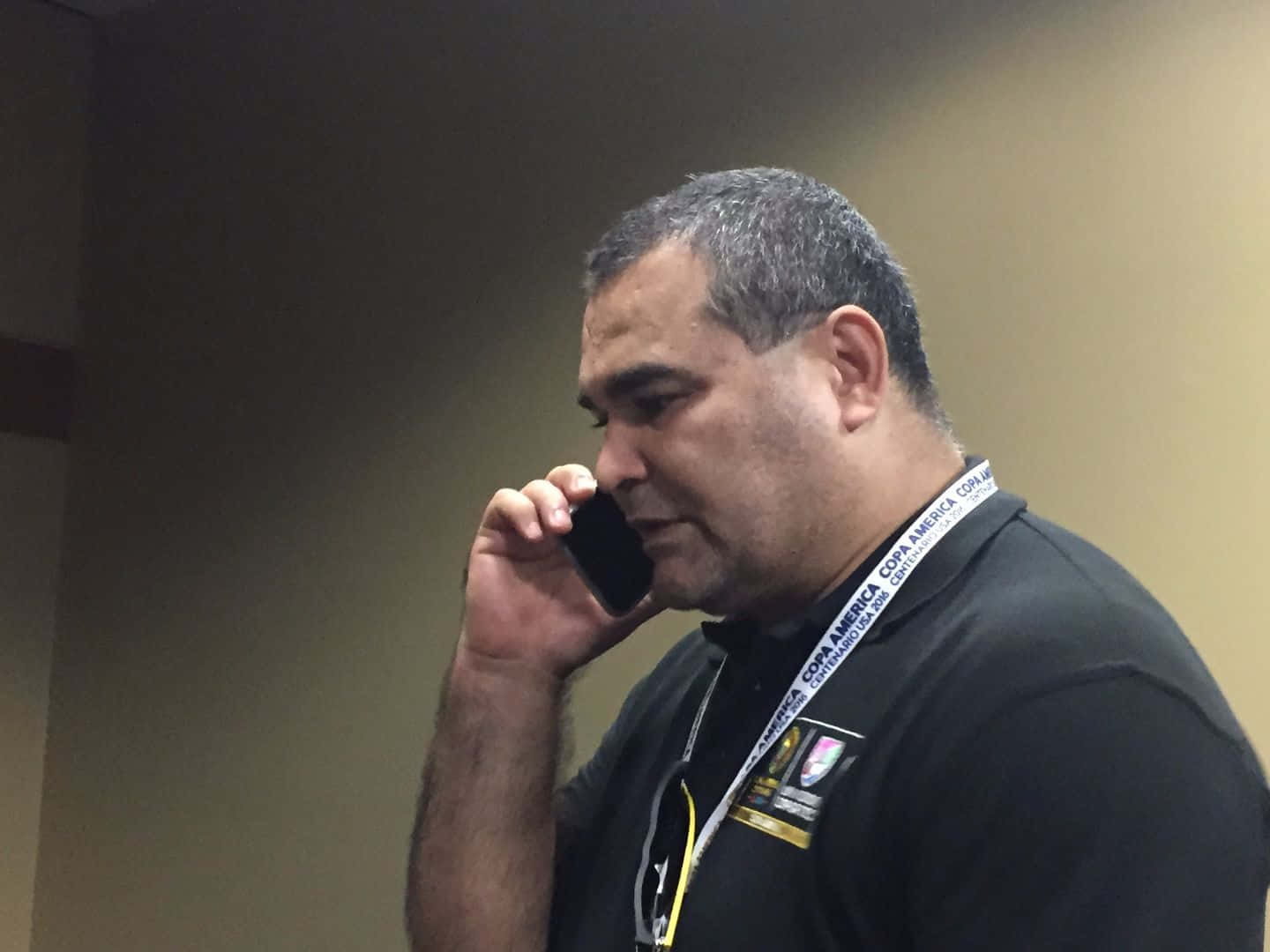Jose Luis Chilavert Engaged In A Phone Conversation Background
