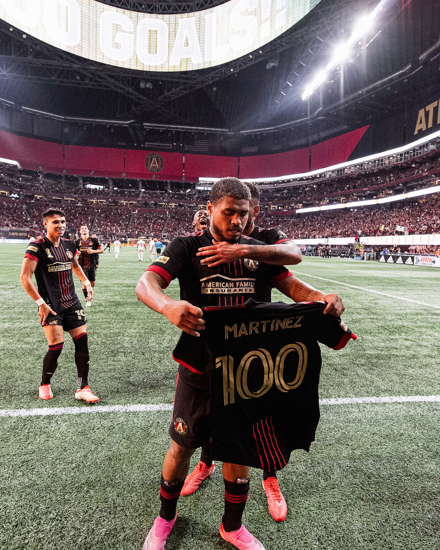 Josef Martinez 100th Goal Kit Against Inter Miami Cf Background