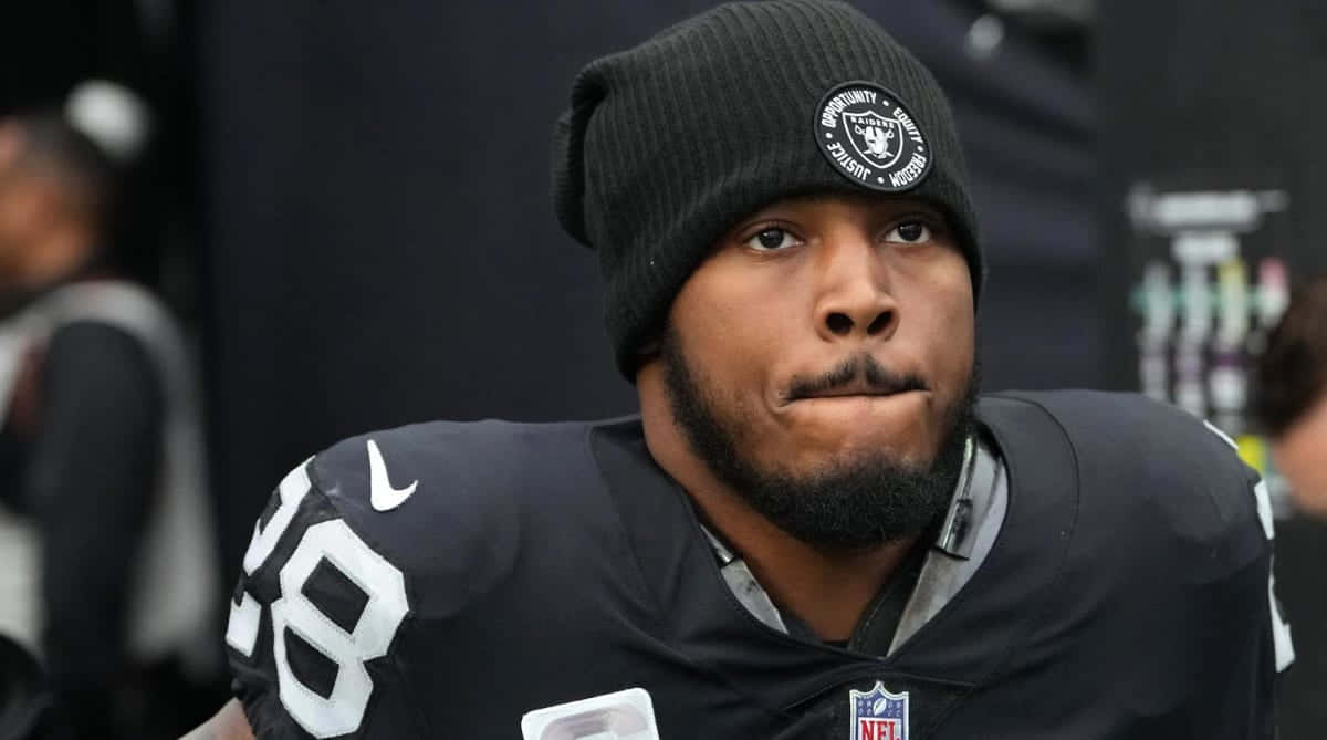 Josh Jacobs Raiders Beanie Background