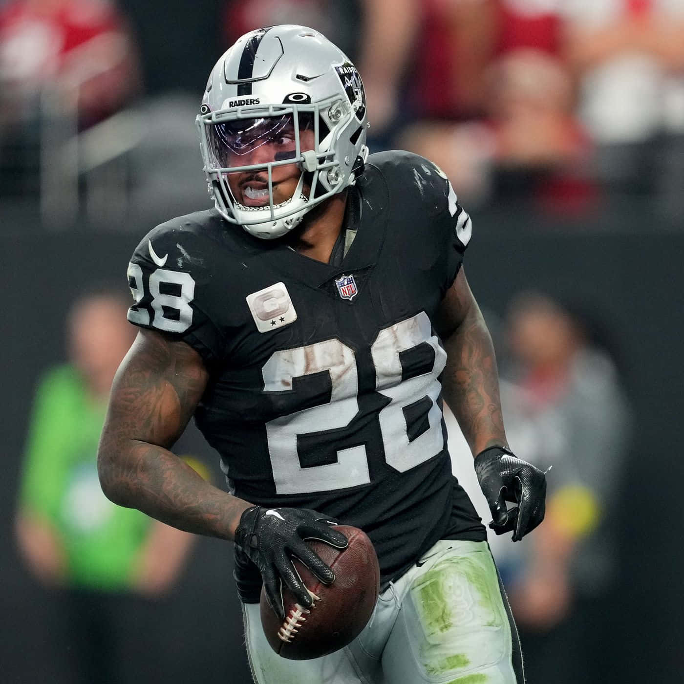 Josh Jacobs Raiders Running Back Action