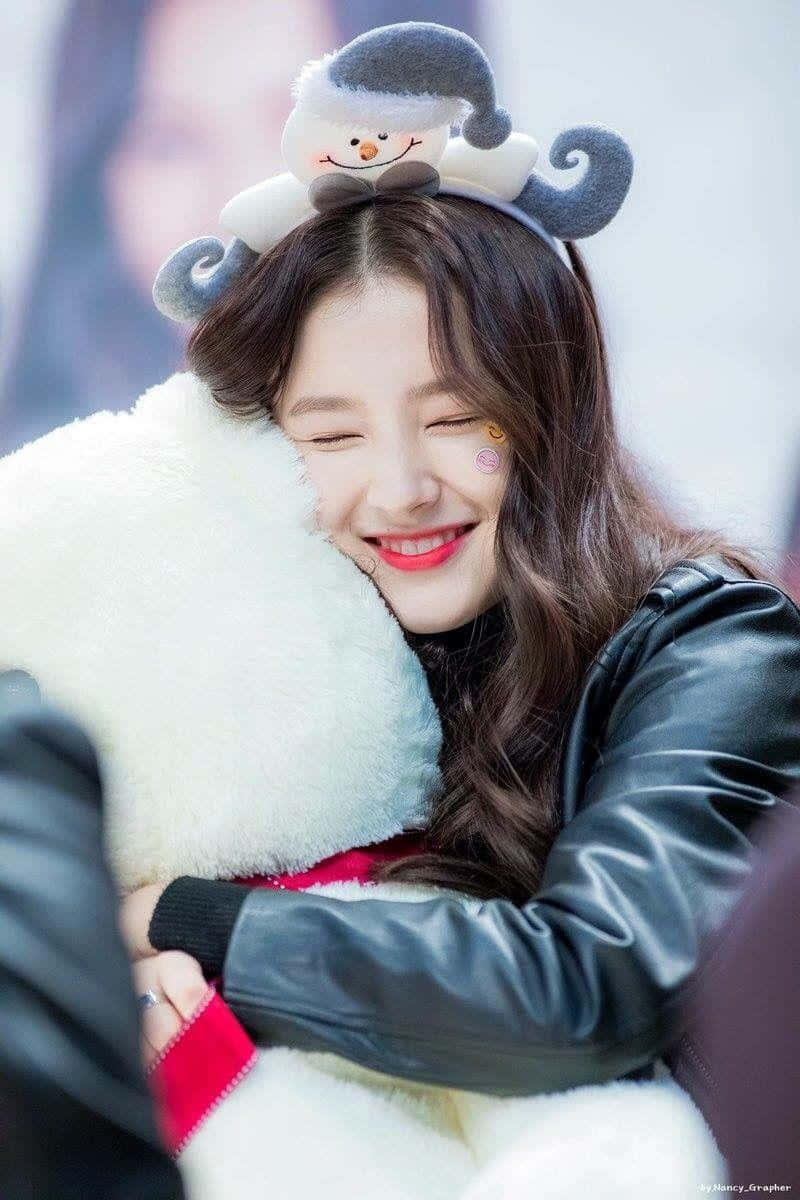 Joyful Hug With Plush Toyand Snowman Hat